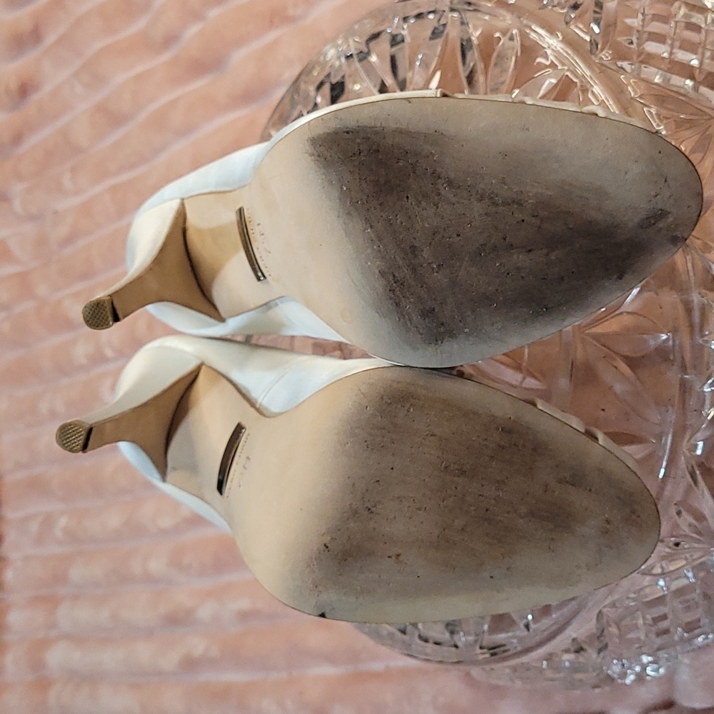 BADGLEY MISCHKA HEELS 👠 - Picture 7 of 11
